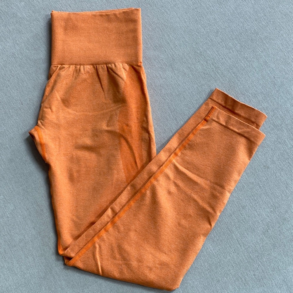 NVGTN Burnt Orange Contour Seamless Leggings